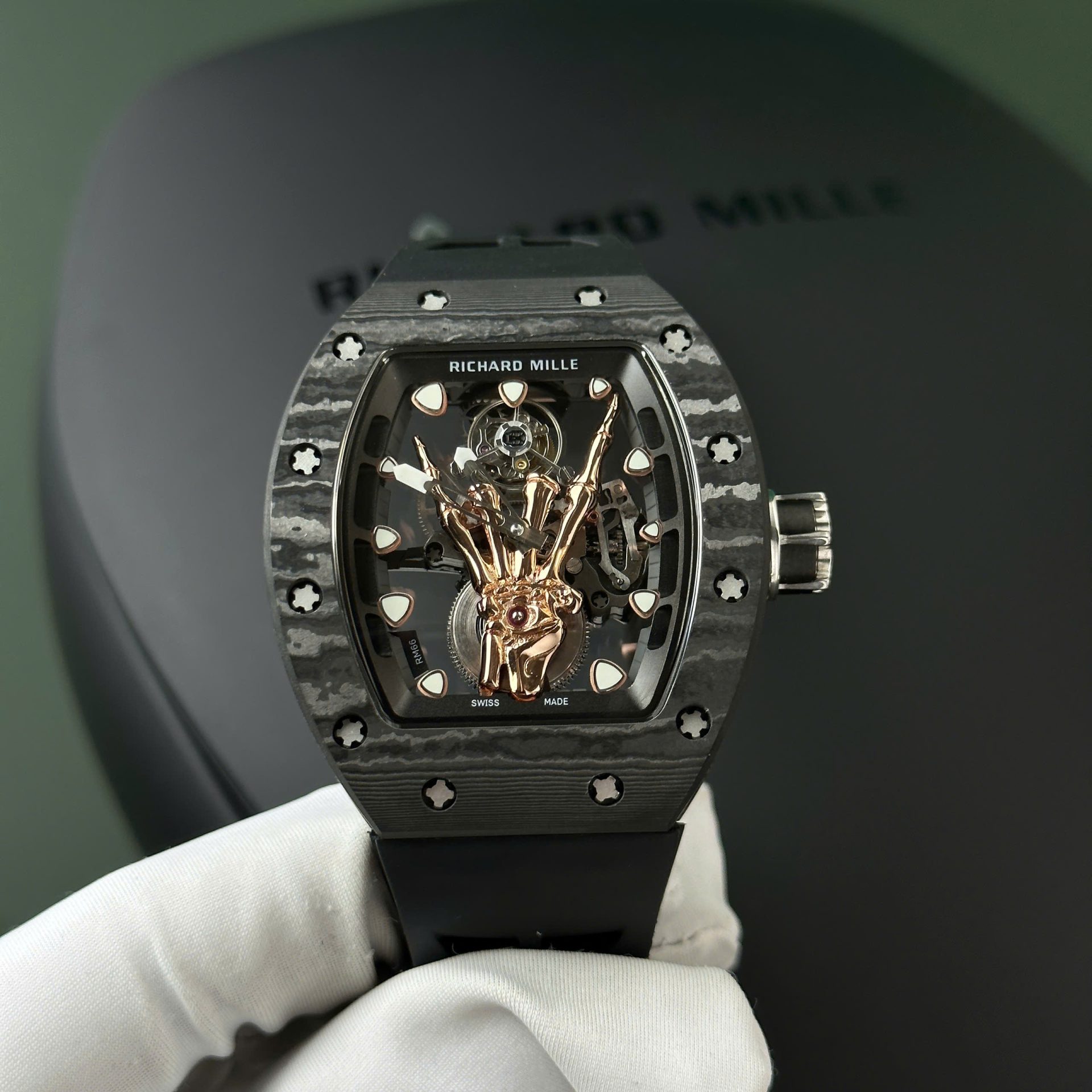 Dong-Ho-Richard-Mille-RM66-Flying-Tourbillon-Replica-1-1-Vo-Full-Carbon-42.7x49-2-1