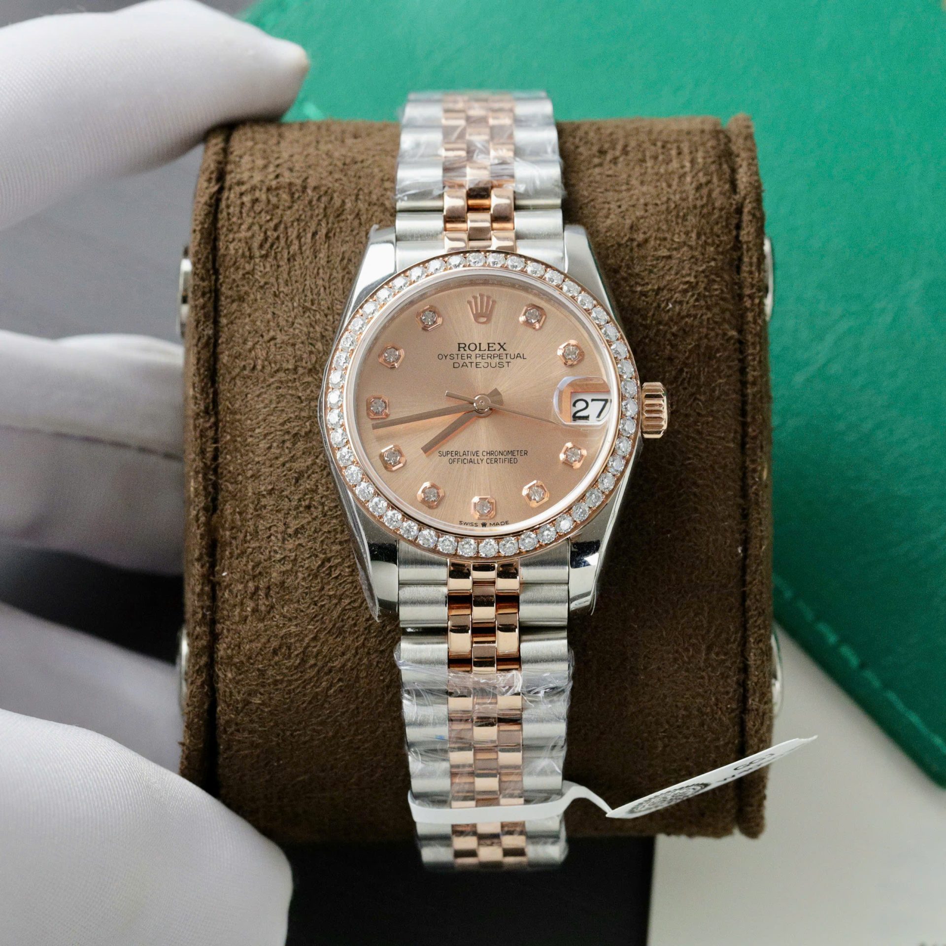 Dong-Ho-Rolex-DateJust-Che-Tac-Dinh-Kim-Cuong-Moissanite-Hong-Kong-31mm-3-1