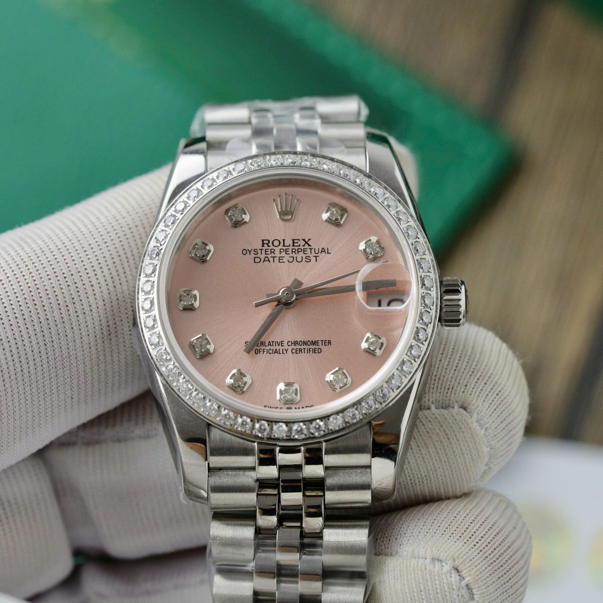 Dong-Ho-Rolex-DateJust-Replica-11-Nu-Mat-Hong-Dinh-Kim-Cuong-Moissanite-31mm-3-1