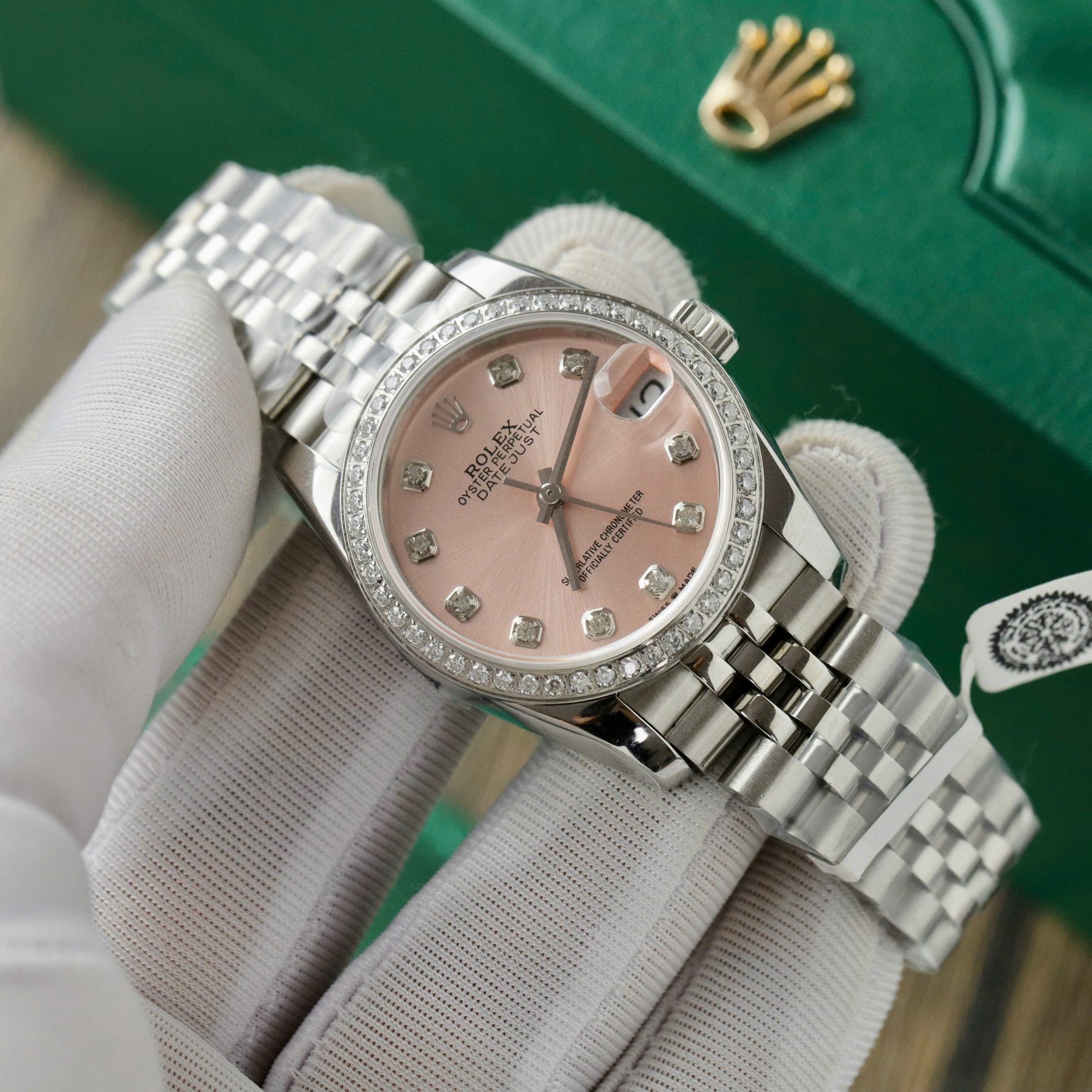 Dong-Ho-Rolex-DateJust-Replica-11-Nu-Mat-Hong-Dinh-Kim-Cuong-Moissanite-31mm-4-1