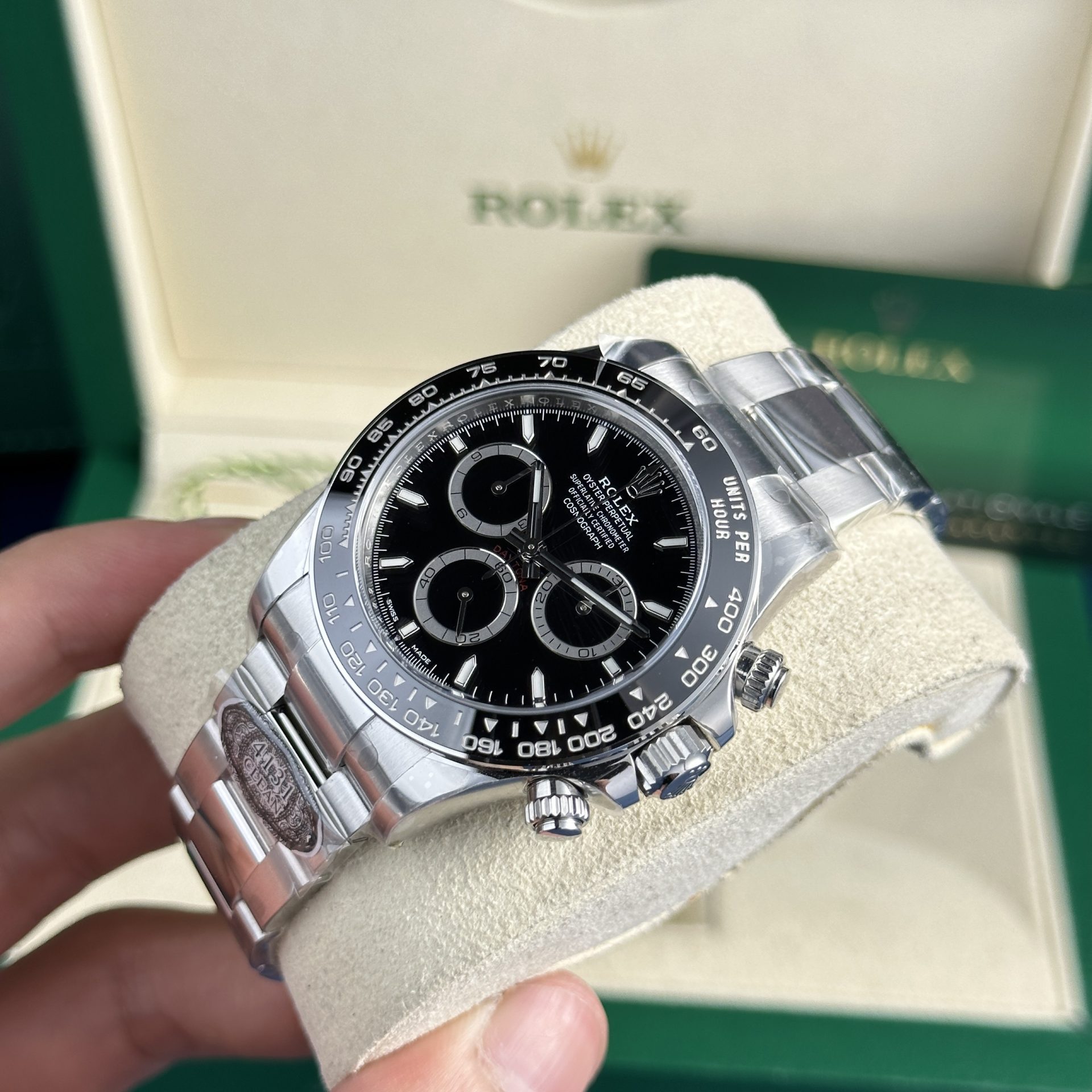 Dong-Ho-Rolex-Daytona-126500LN-Replica-Godzilla-Clean-Factory-40mm-3-1