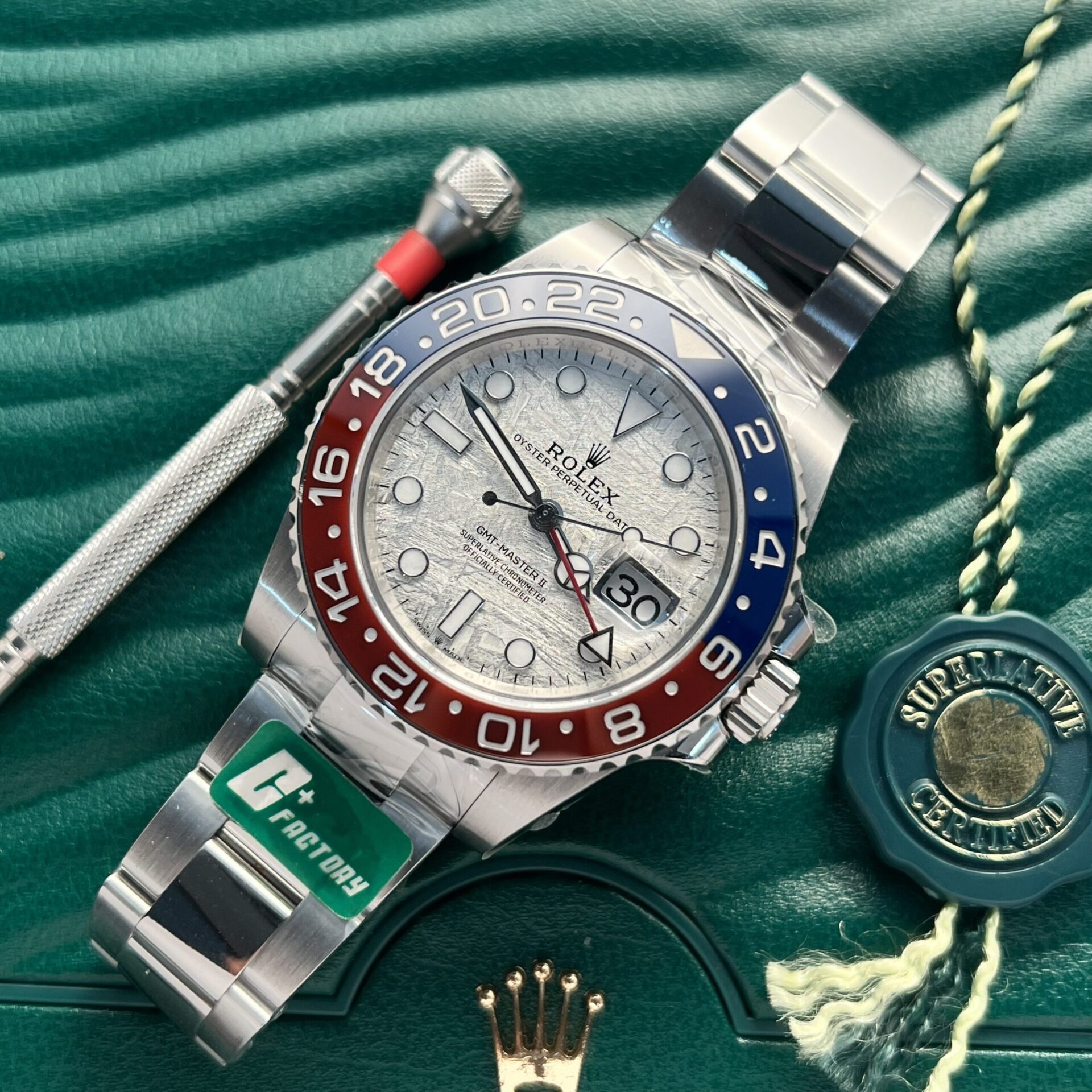 Dong-Ho-Rolex-GMT-Master-II-126719BLRO-Rep-11-Mat-Thien-Thach-2-scaled-1