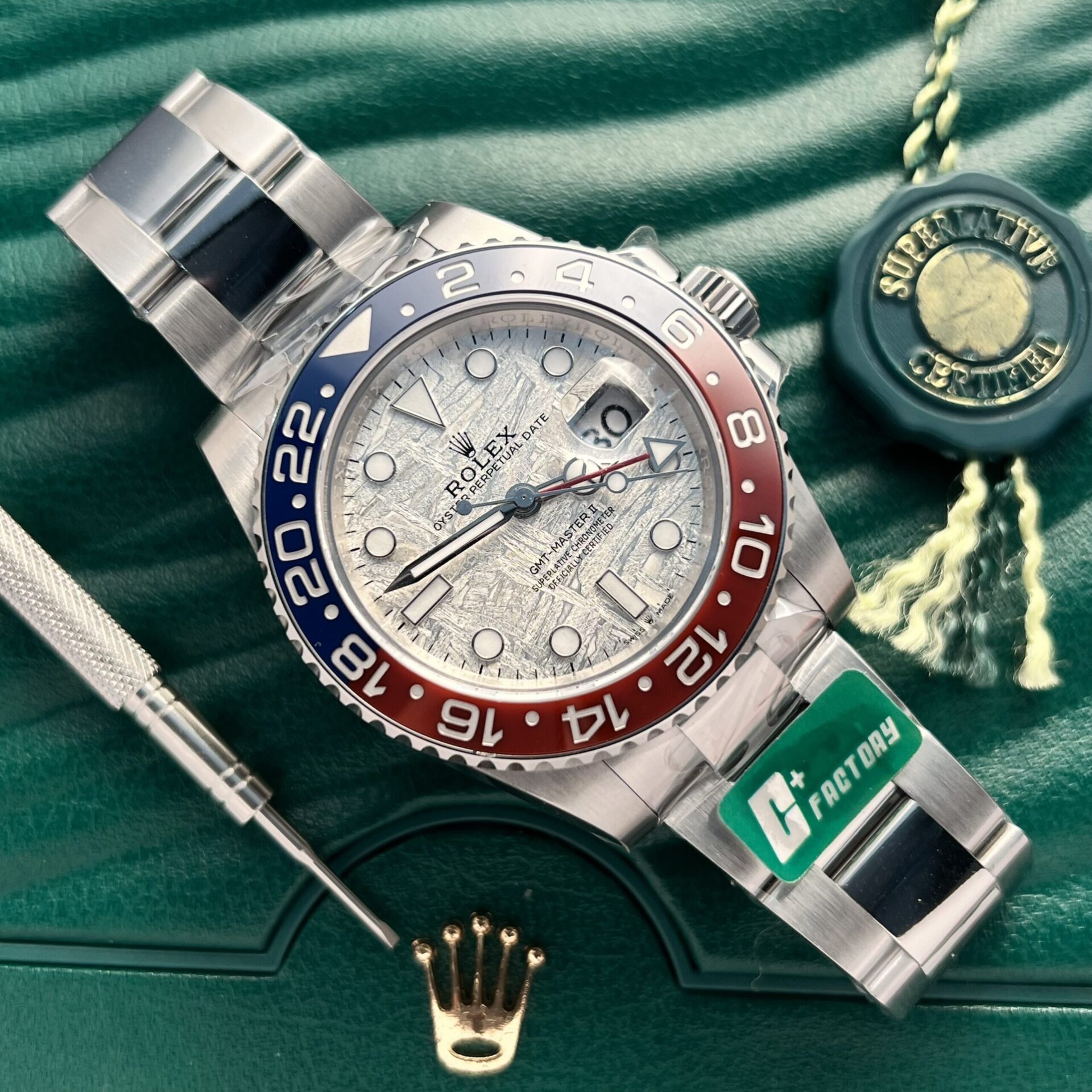 Dong-Ho-Rolex-GMT-Master-II-126719BLRO-Rep-11-Mat-Thien-Thach-8-scaled-1