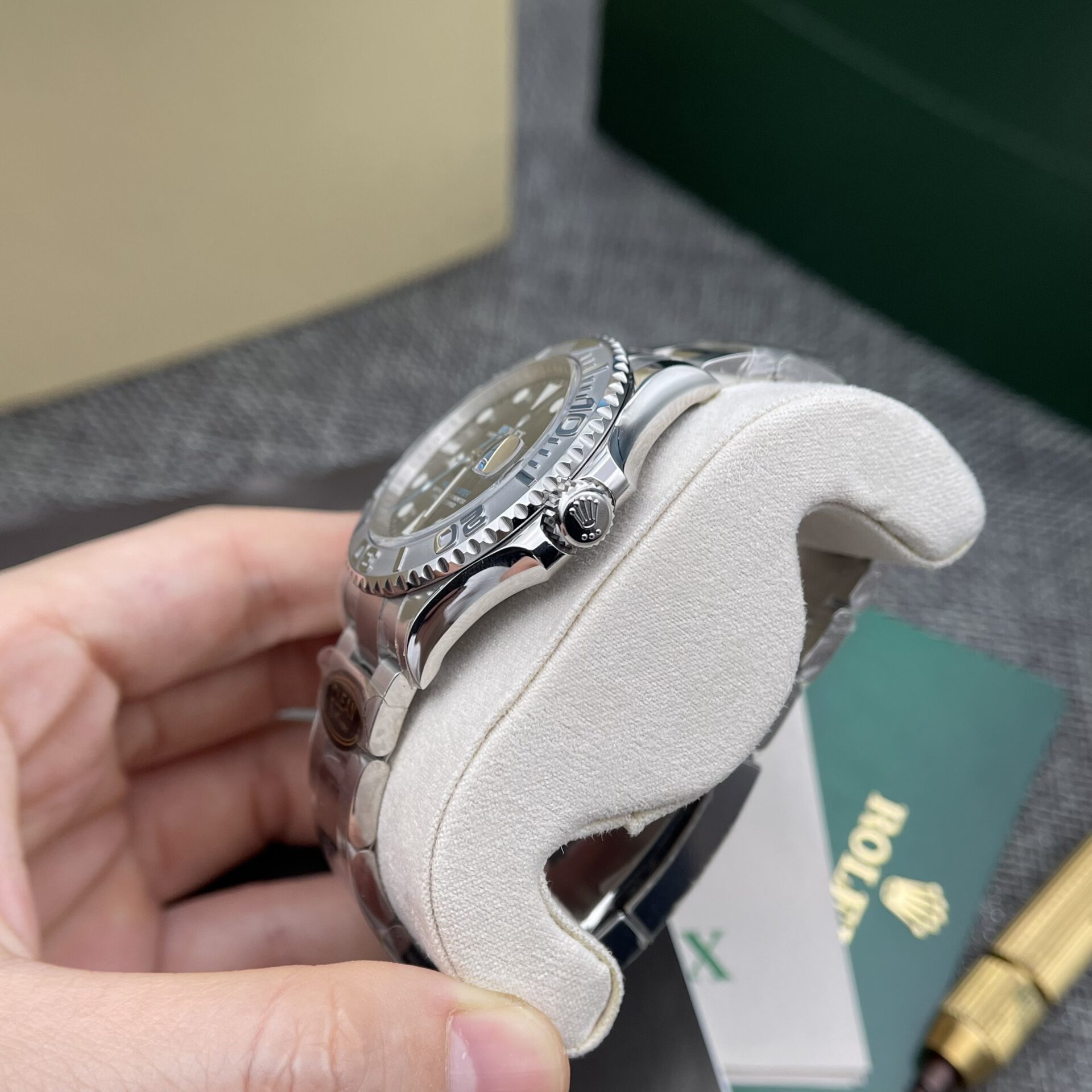 Dong-Ho-Rolex-Yacht-Master-116622-Mat-So-Xam-Nha-May-Clean-40mm-4-1