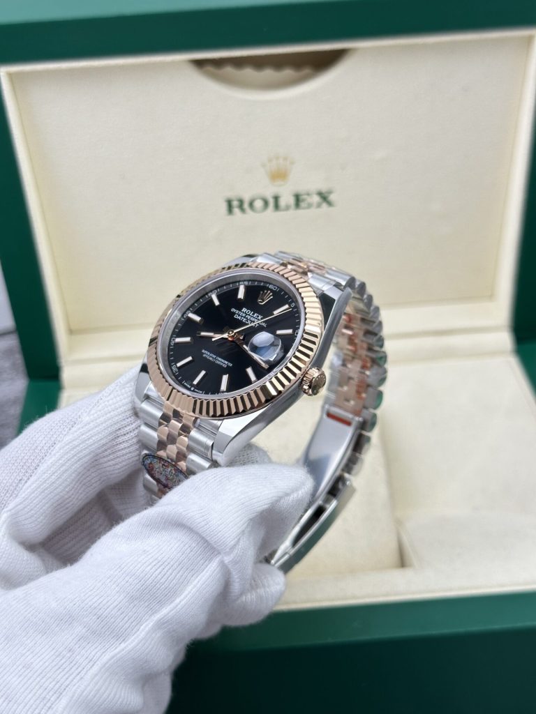 Dong-Ho-Rolex-DateJust-126331-Replica-11-Mat-Den-Nha-May-Clean-41mm-4-1
