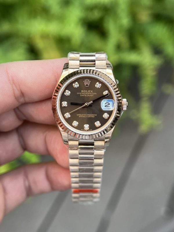 Dong-Ho-Rolex-DateJust-Nu-Mat-So-Chocolate-Replica-BP-Factory-31mm-5-1