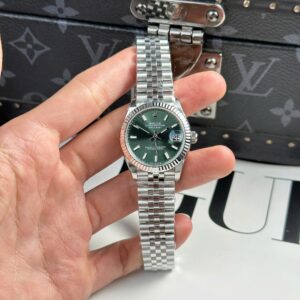 Rolex DateJust Pink Dial Jubilee Strap 31mm Super Clone Watch
