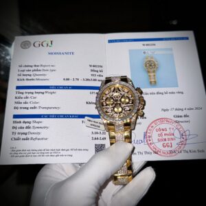 Rolex Best Replica Watch Daytona Eye Of Tiger Gold Wrapped Moisasnite Diamonds Custom 40mm