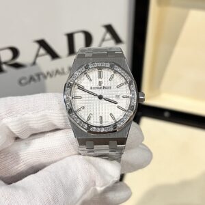 Audemars Piguet Women’s White Dial 33mm Super Clone Watch