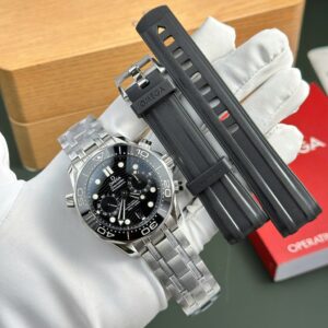 Omega Seamaster Diver 300M Chronograph Black Dial 44mm Super Clone Watch