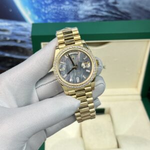 Rolex Day-Date MOP Dial Moissanite 40mm Super Clone Watch