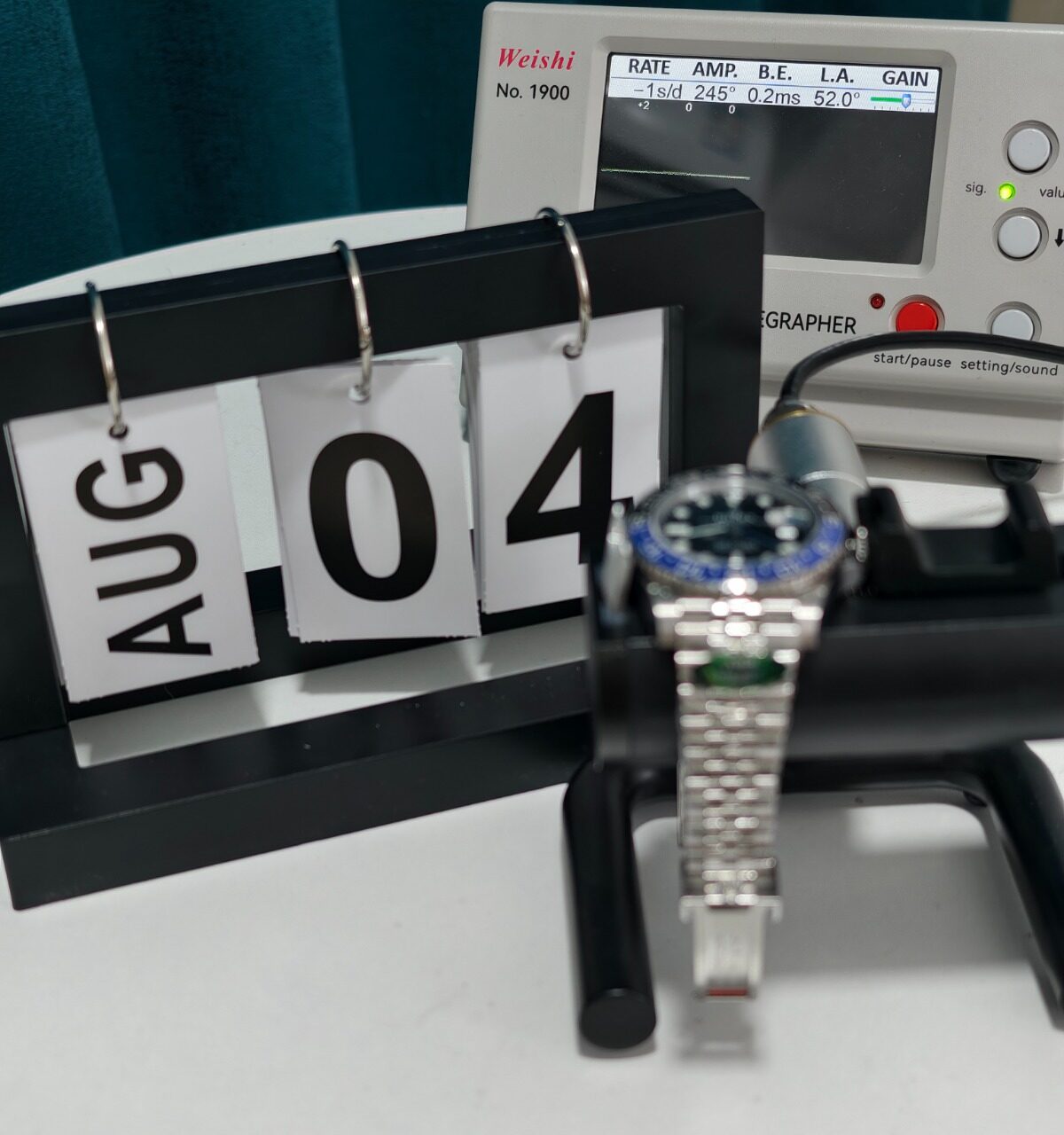 Swiss automatic movement checking